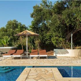 7 bedroom seafront luxury villa with pool & jacuzzi, near Acharavi, sleeps 14-15